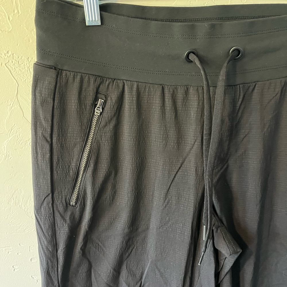 Athleta Trekkie North‎ Jogger Pants Black Women’s Size 8 - Picture 3 of 11